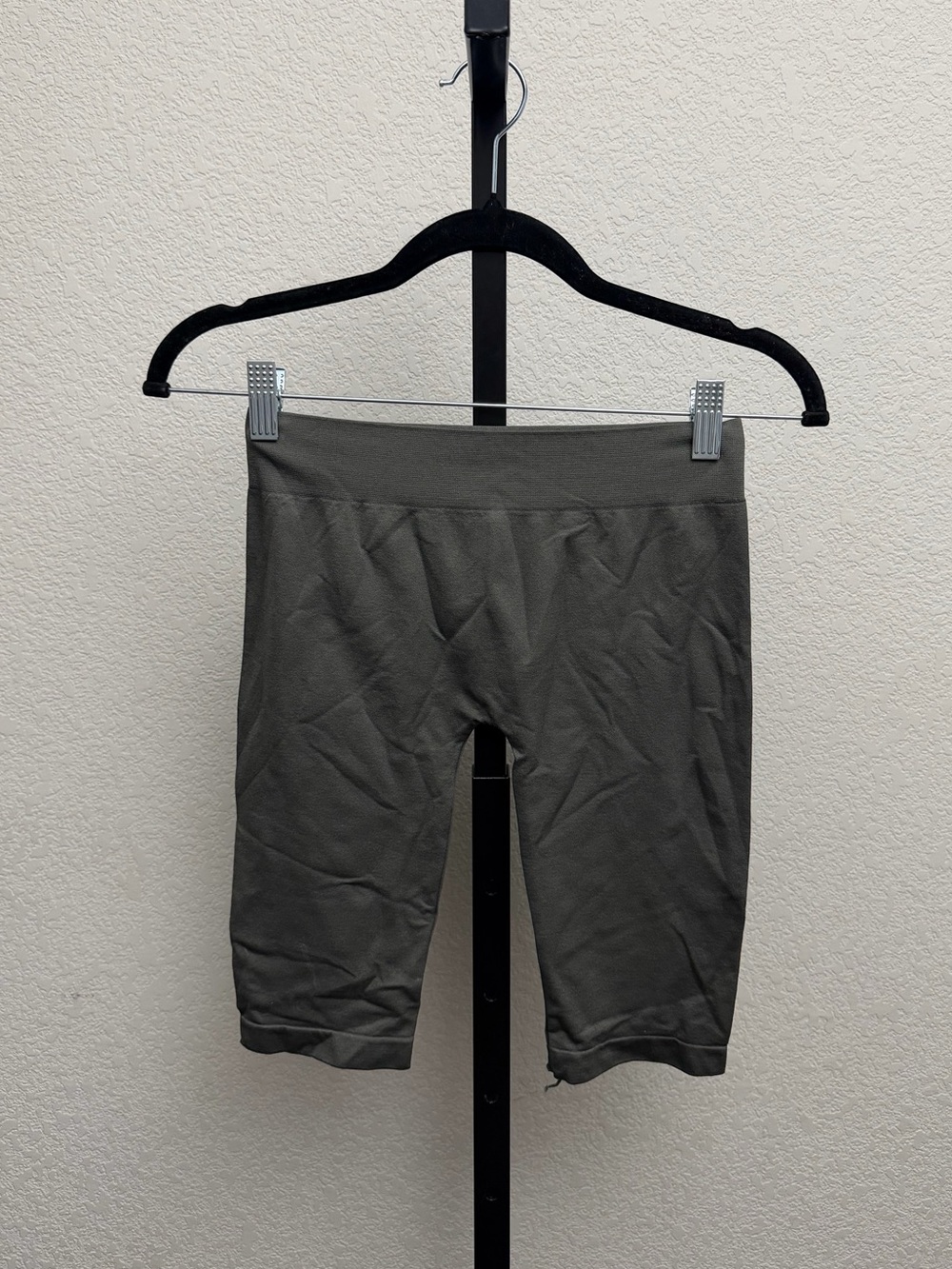 Naturyl Women’s Feelings Buttercloud Biker Shorts NWT